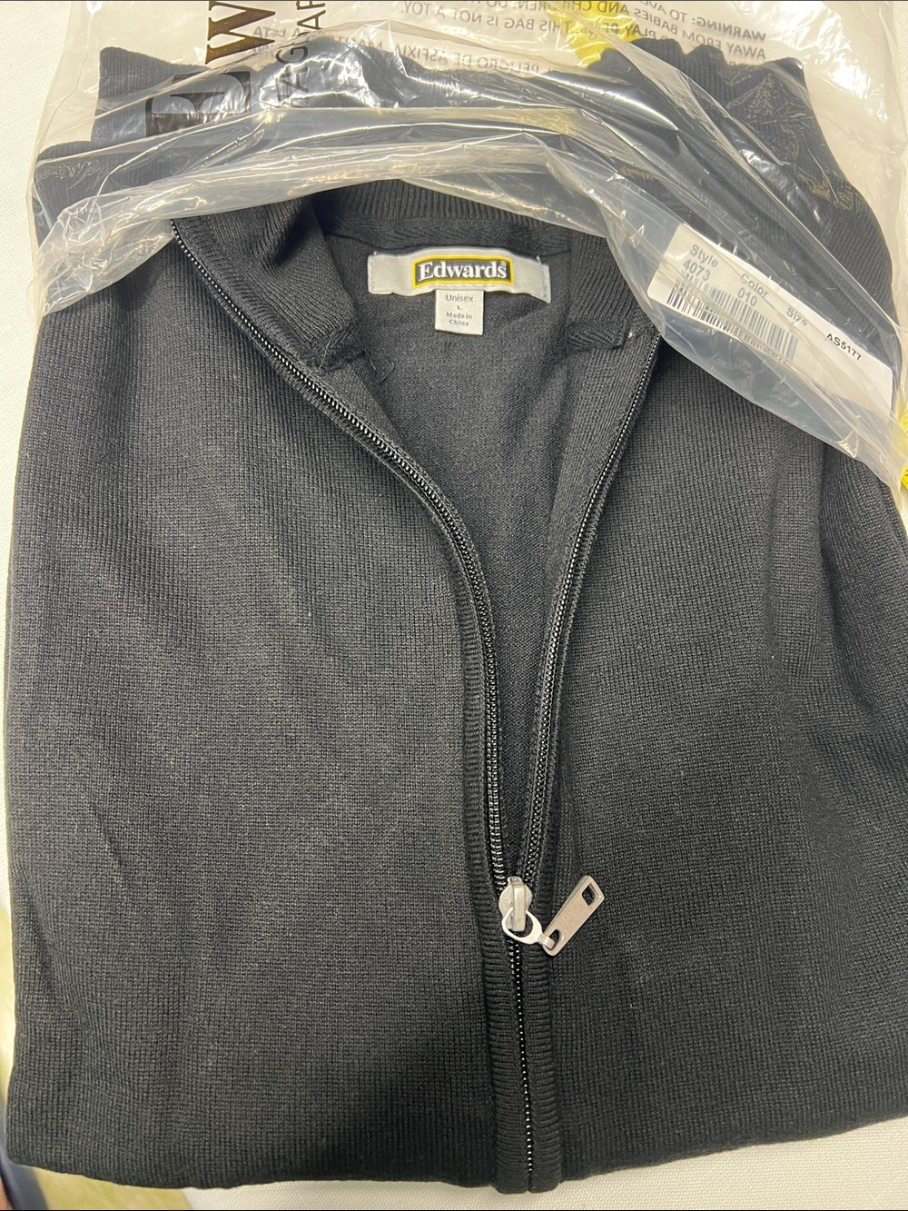 Men’s Black Full-Zip sweater